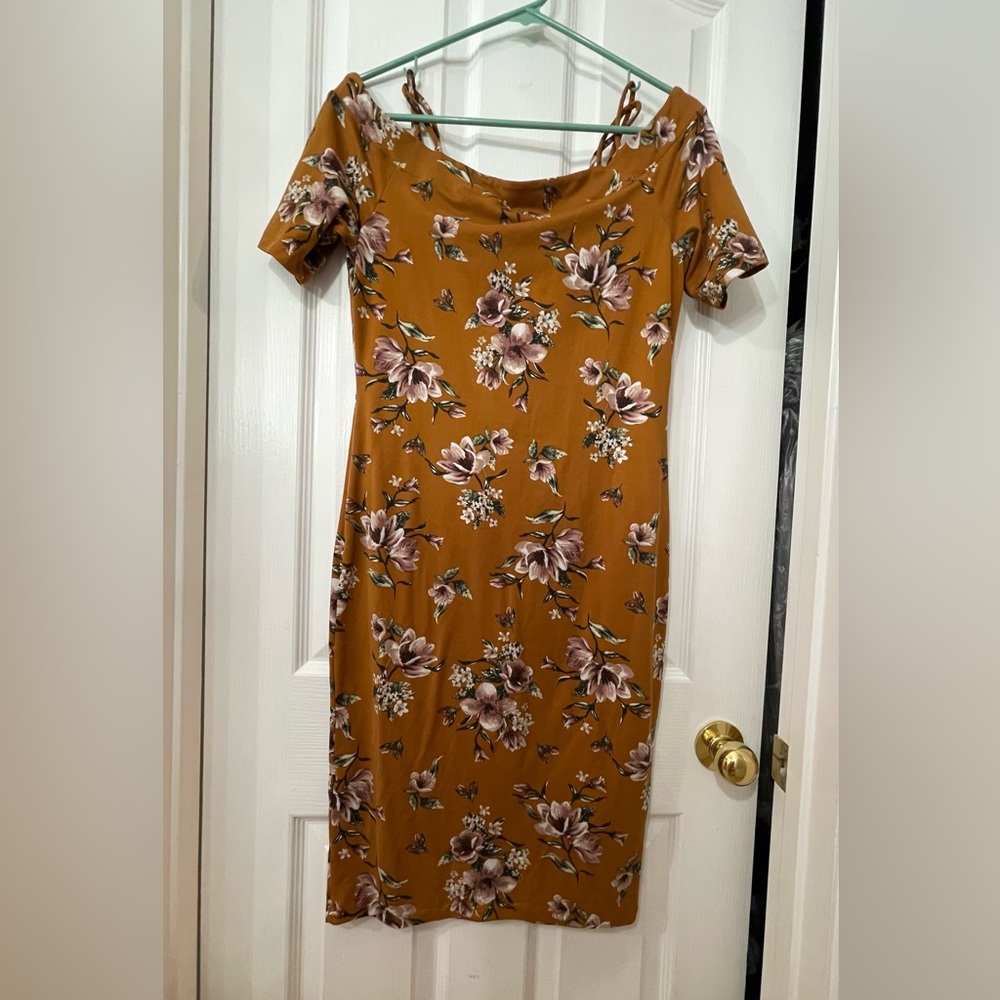 Haute Monde Floral Midi Dress